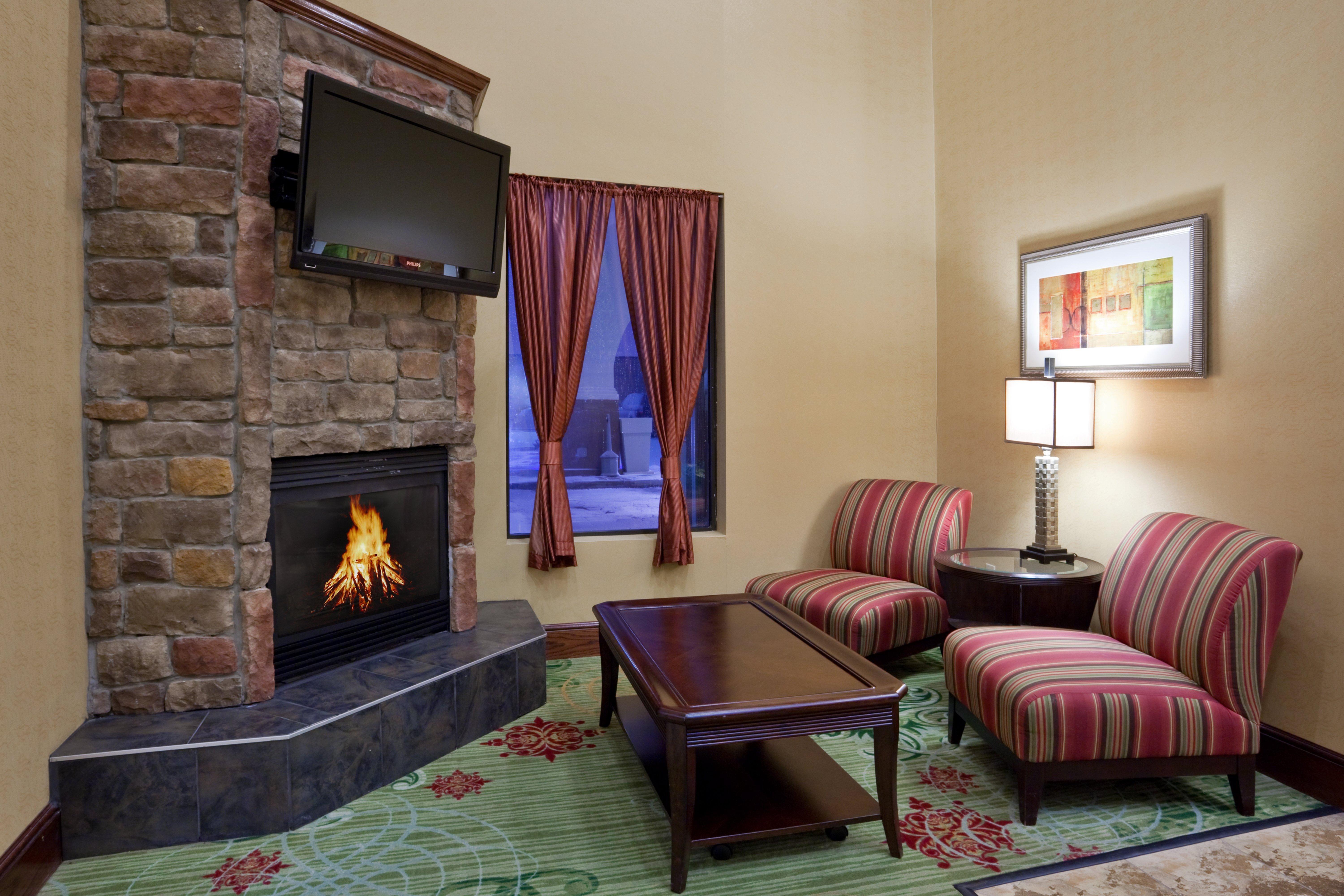 Holiday Inn Express Hotel & Suites Cleveland-Streetsboro By Ihg Экстерьер фото