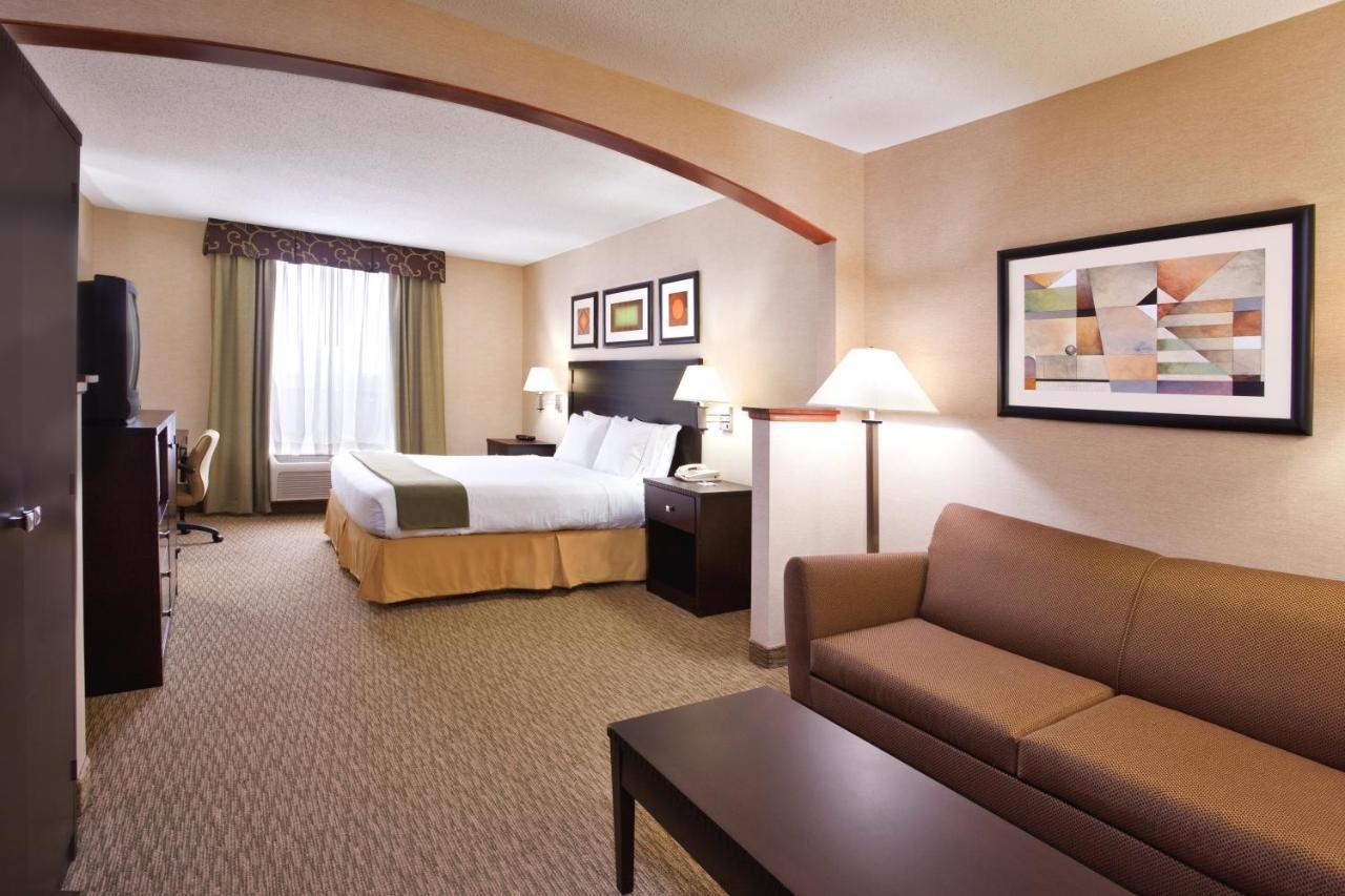 Holiday Inn Express Hotel & Suites Cleveland-Streetsboro By Ihg Экстерьер фото